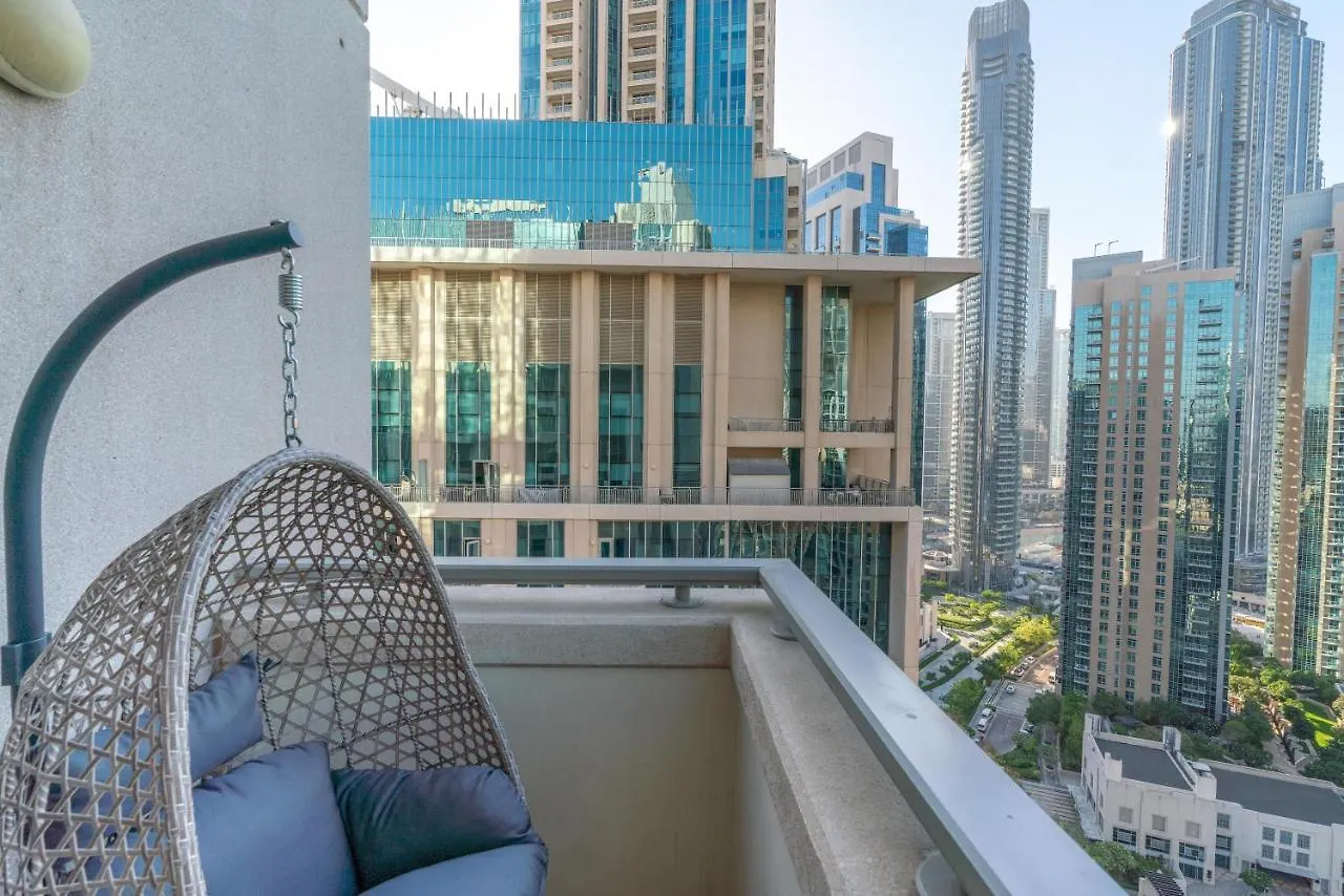 Ultimate Stay / Burj Khalifa View / Downtown / 3 Beds Luxury / 2 Balconies Dubai 0*,  Förenade Arabemiraten